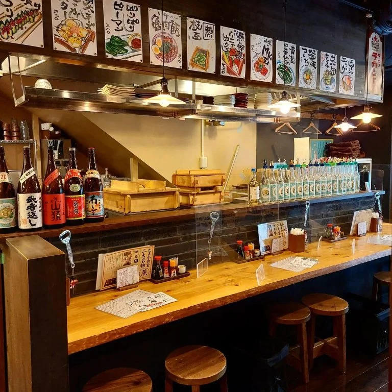1人飲みも充実！人気のカウンター席◎