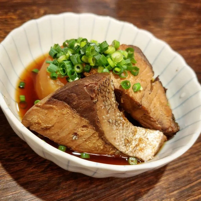 冷えた身体に優しく沁みる【ぶり大根】