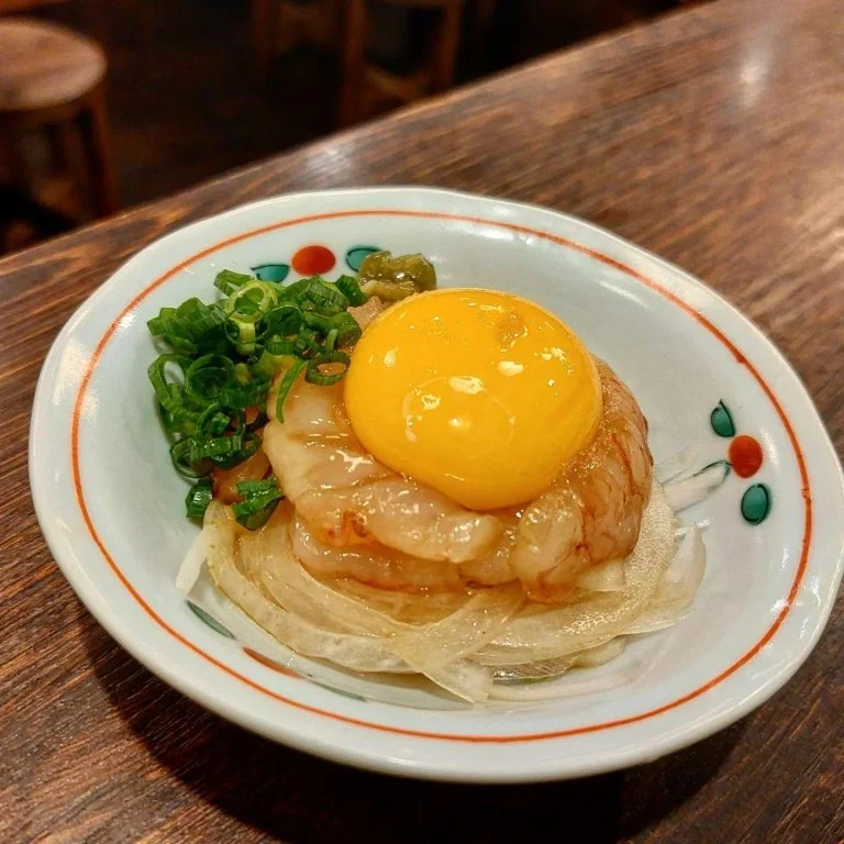 たまか食堂で昼飲み！《蒲田/居酒屋/喫煙可》