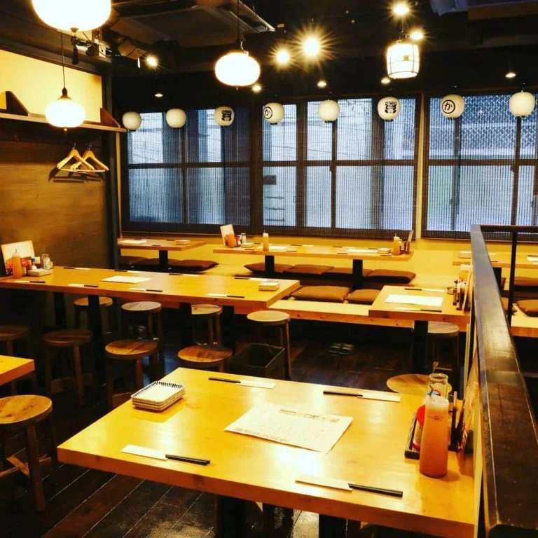 蒲田駅西口の居酒屋たまか食堂です。貸切宴会、2次会にも広々お席をご用意しております。蒲田貸切宴会/個室宴会/蒲田居酒屋/…